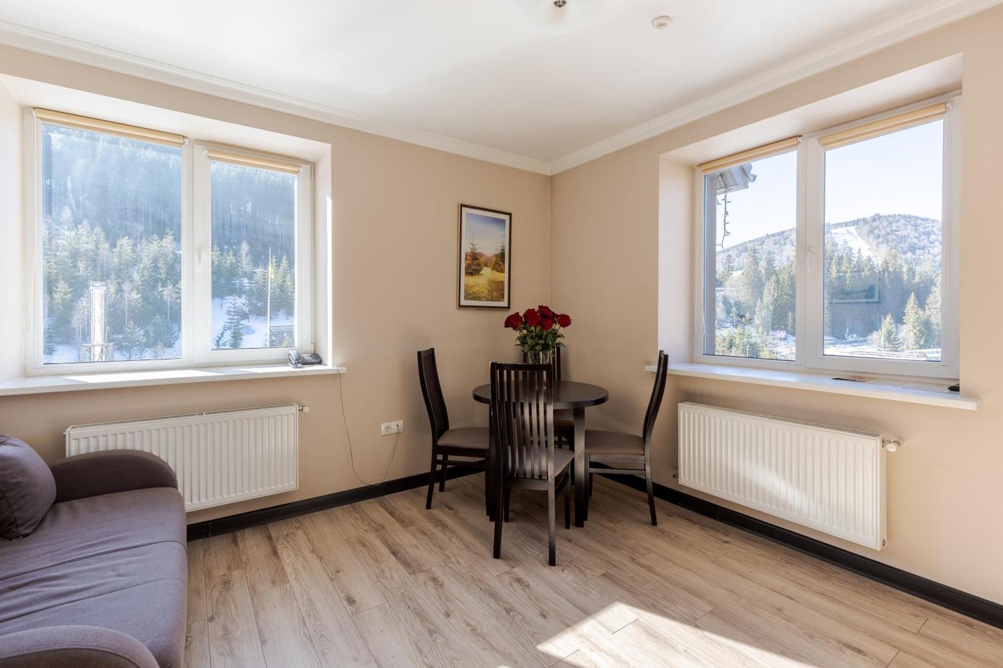 Marmaros Apart-Hotel & Spa Bukovel Eksteriør bilde