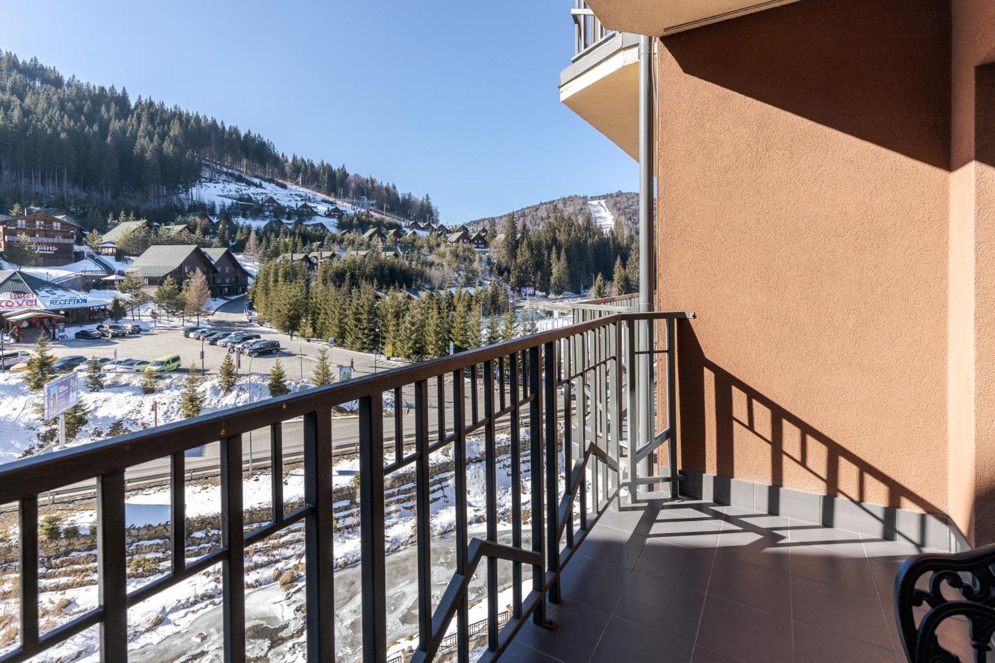 Marmaros Apart-Hotel & Spa Bukovel Eksteriør bilde