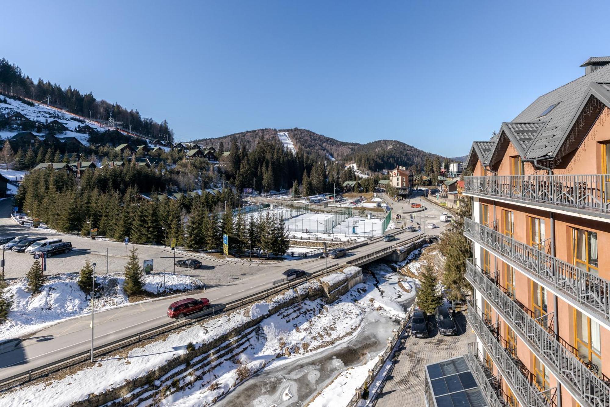 Marmaros Apart-Hotel & Spa Bukovel Eksteriør bilde